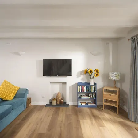 Holiday home Bowjy